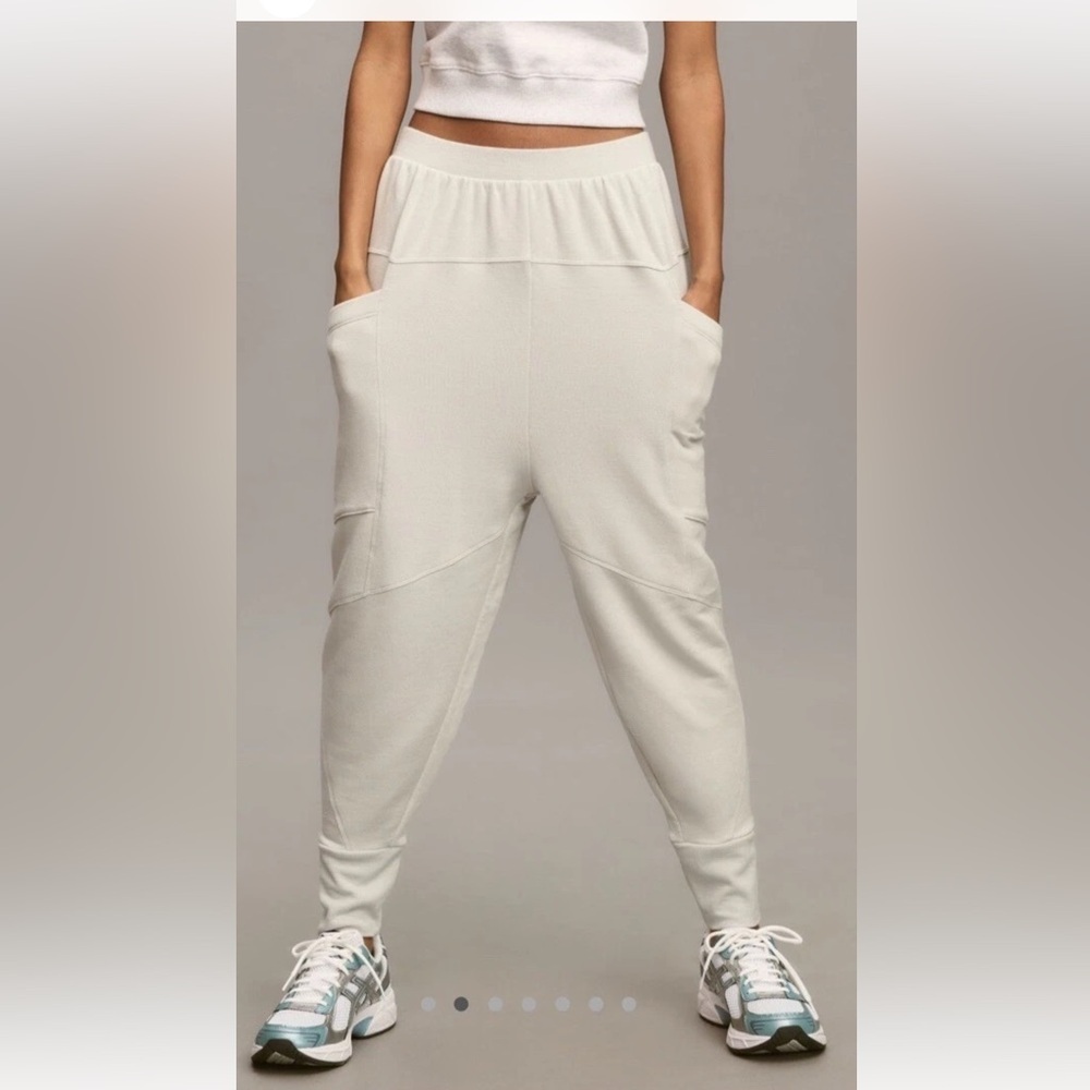 Anthropologie Daily Practice Harem Joggers Large Light Gray Relaxed Fit Joggers - Picture 1 of 8